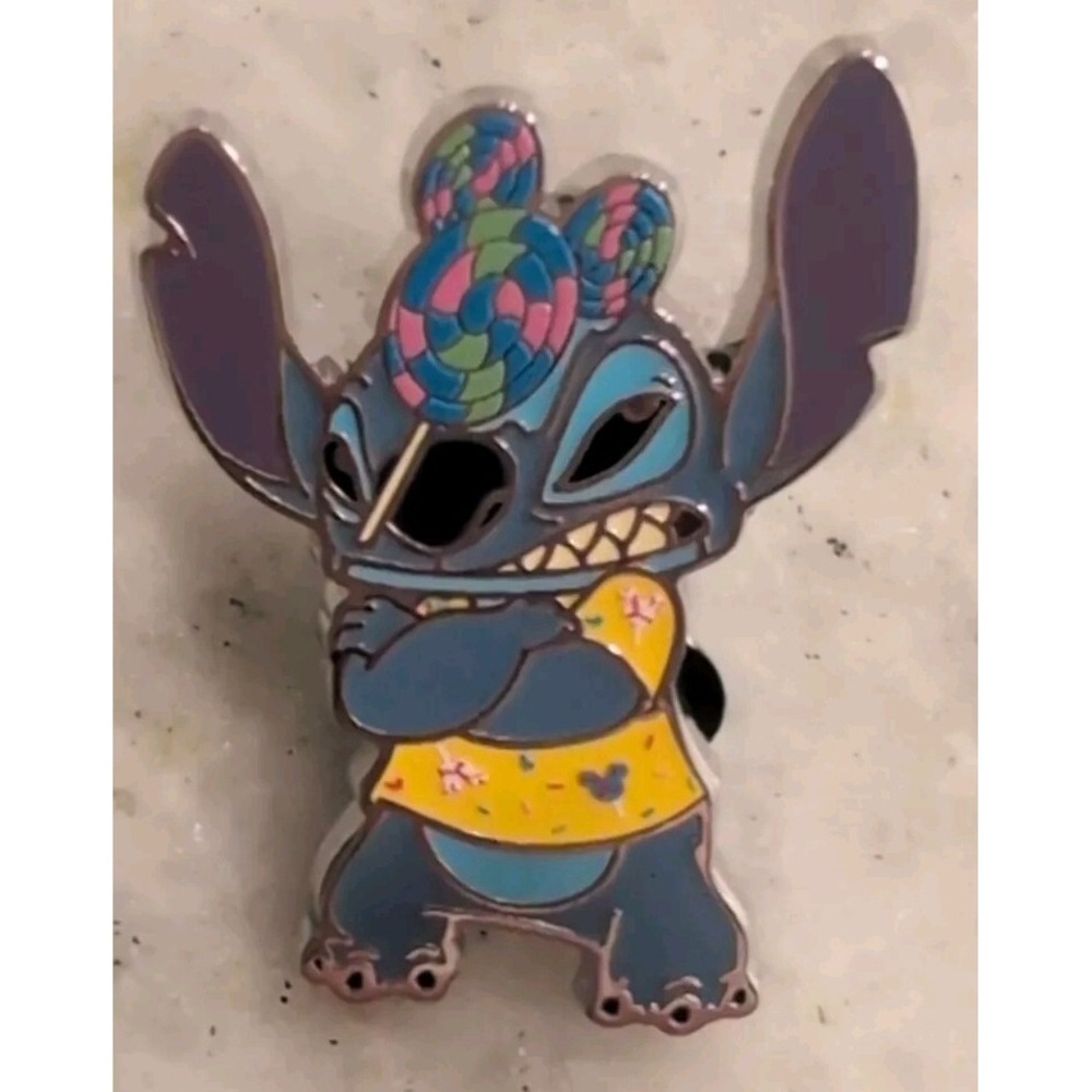 2025 Disney Parks Stitch Attacks Snacks Mystery Pouch Pin Stitch Lollipop ONLY